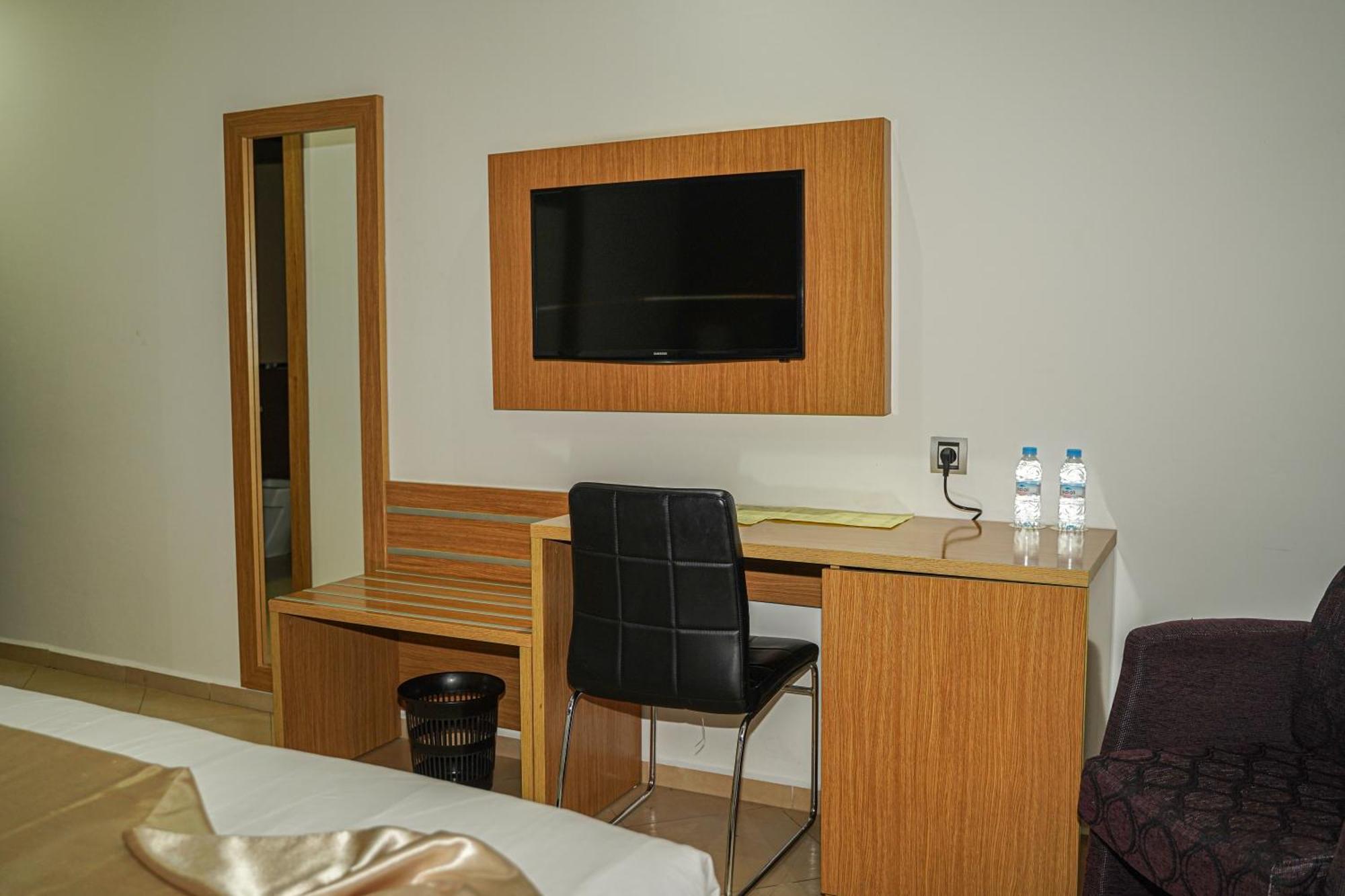Prestige Hotel & Spa Тетуан Экстерьер фото